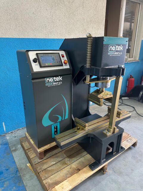 C Model Eğilme Presi Test Makinası