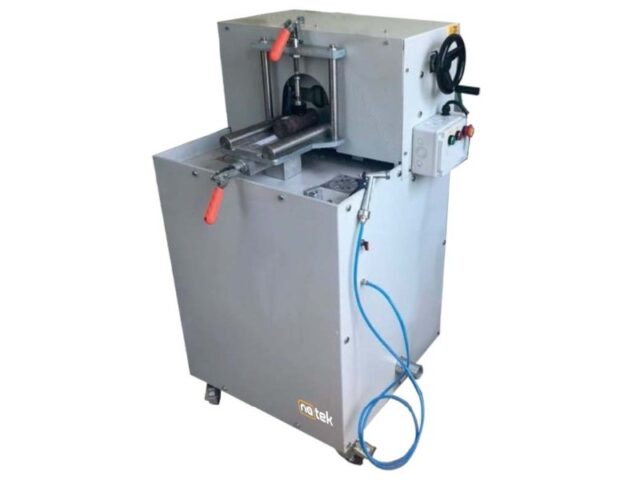 Manuel Grinding Machine